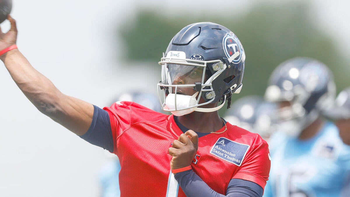 https://sportshub.cbsistatic.com/i/r/2025/06/09/c5ac4e12-e801-4826-882f-6606022c0523/thumbnail/1200x675/3dd1d10e60c1aac8354b1dac583ea3ef/cam-ward-g.jpg