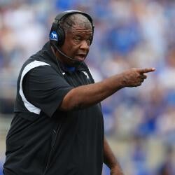 COLLEGE FOOTBALL: SEP 21 Ohio at Kentucky