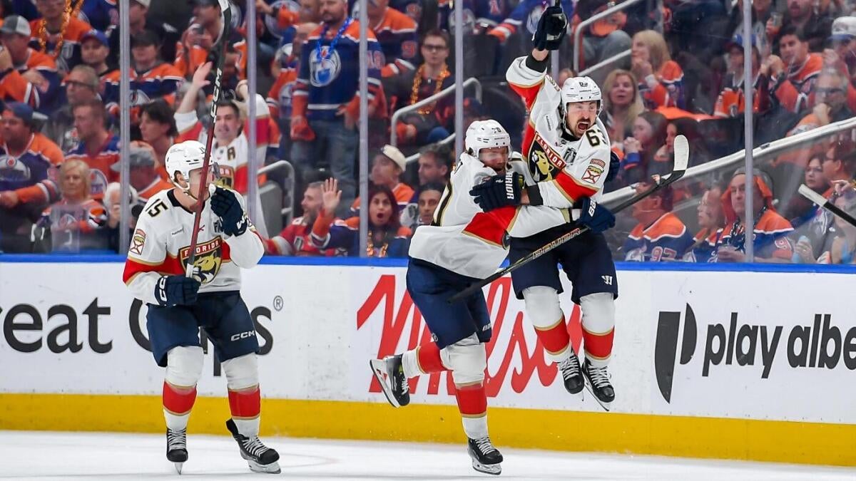 https://sportshub.cbsistatic.com/i/r/2025/06/10/2e905819-1df4-48a3-be43-2beae131b0f9/thumbnail/1200x675/6c266db1d2eb4985b09460eb2a448de9/panthers-celebration-getty-cbs.jpg