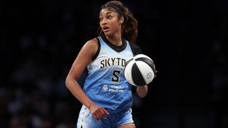 Chicago Sky v New York Liberty