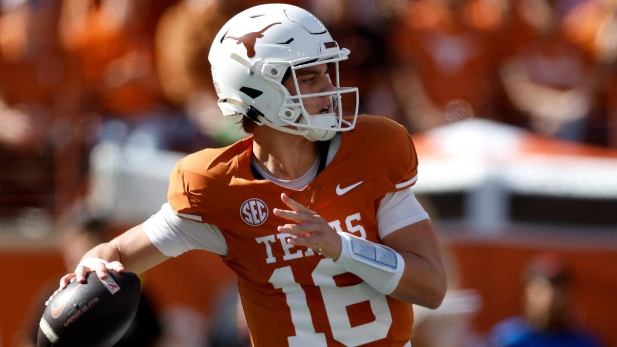 2025 CFB Win Totals: Picks, Odds & SEC Futures