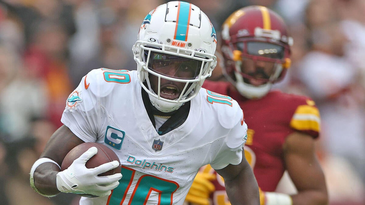 NFL pre-training camp overreactions: Tyreek Hill, Trey Hendrickson traded? Micah Parsons misses start of year? - CBSSports.com