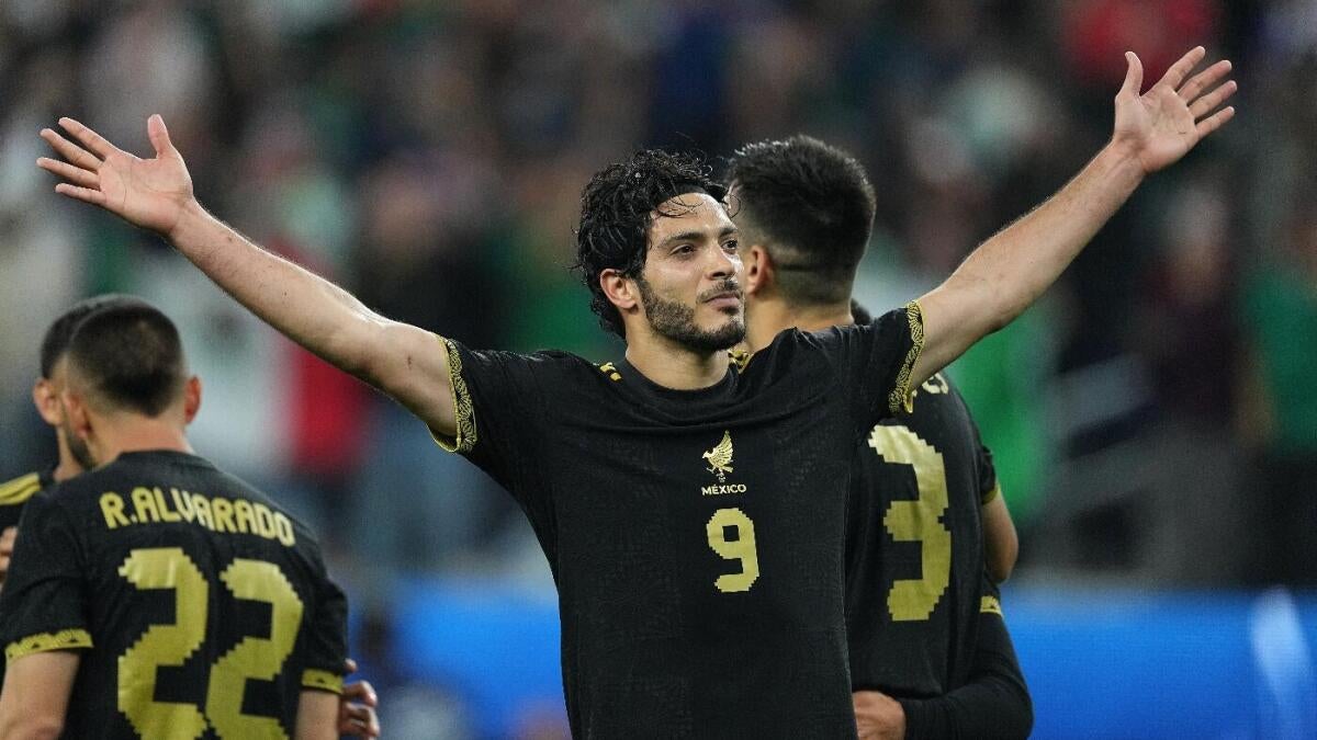 https://sportshub.cbsistatic.com/i/r/2025/06/12/f20fa83c-dc91-480a-b93d-ef9eb77c29c6/thumbnail/1200x675/f251b23e957d8160fe079569a37ce432/raul-jiminez-mexico-getty-cbs.jpg