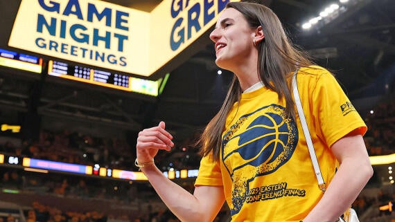 getty-caitlin-clark-pacers.jpg