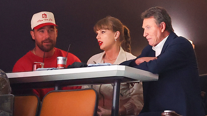 tswift-kelce-gretzky-getty.png