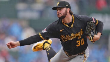 paul-skenes-pirates-g2.jpg