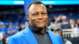 NFL legend Barry Sanders opens up about recent health scare, reveals he suffered a heart attack