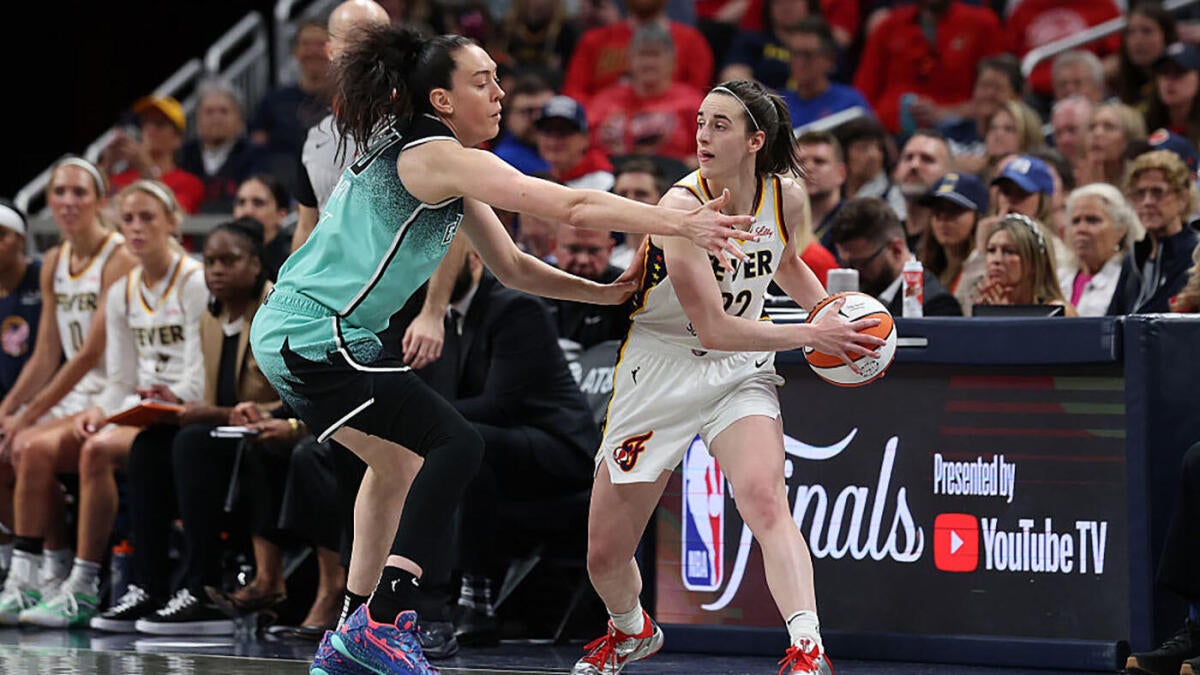 https://sportshub.cbsistatic.com/i/r/2025/06/14/197e0d47-24a5-4551-9d0d-aac1cf8f039a/thumbnail/1200x675/fb75c2d3a7599f7518e330559a651774/clark.jpg