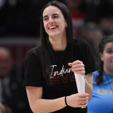 caitlin-clark-sideline.jpg
