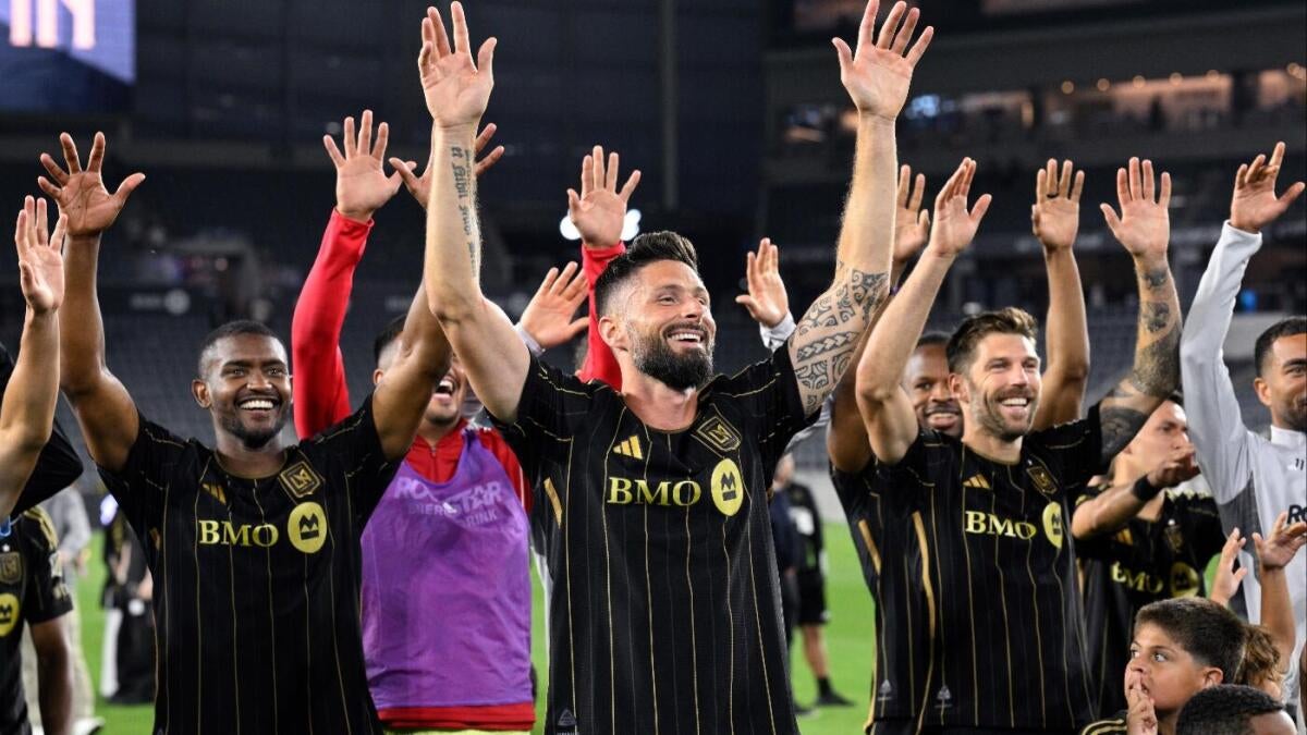 https://sportshub.cbsistatic.com/i/r/2025/06/14/8a3c6565-4990-4308-b436-0c4c65448320/thumbnail/1200x675/b74c8e9887844391fc33609da3034a46/giroud.jpg