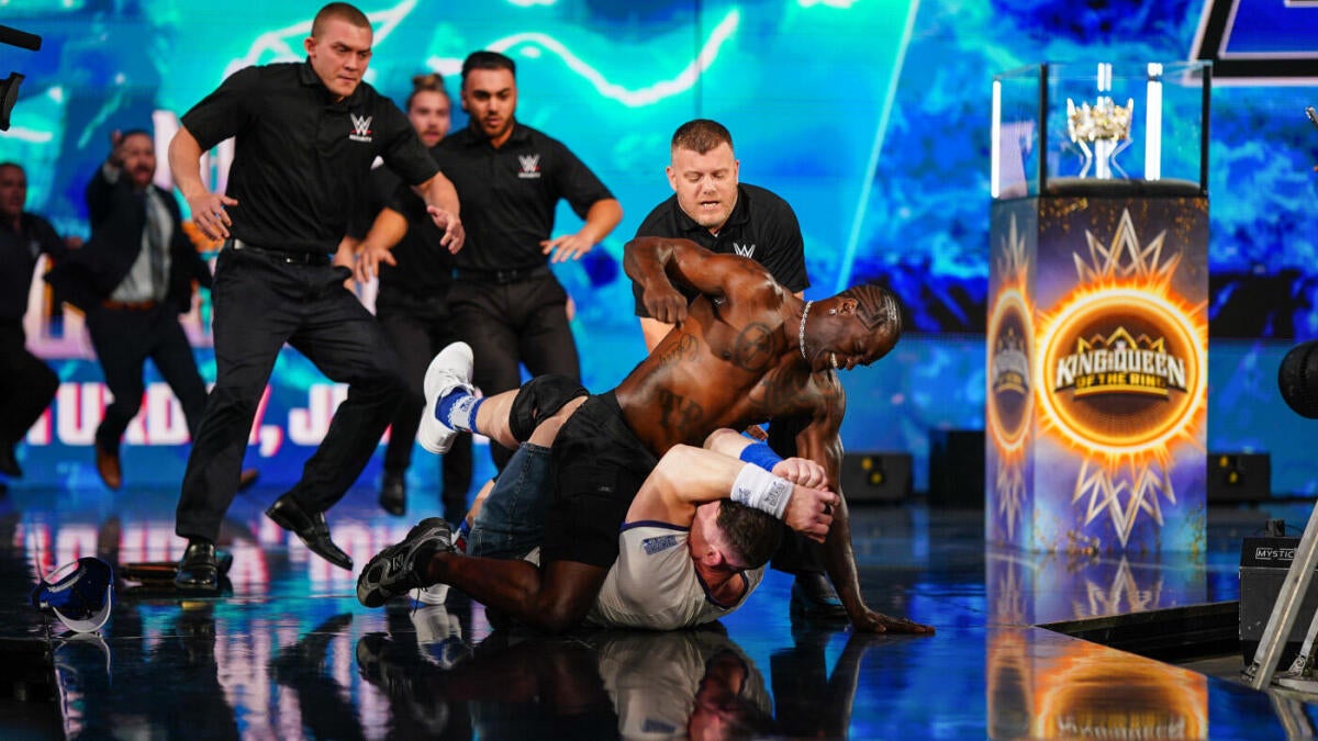 https://sportshub.cbsistatic.com/i/r/2025/06/14/9890fc8a-86d3-4015-8ec4-383e02d1ce8f/thumbnail/1200x675/ac9d211dfef2bc40cc0fbcfd965c9b14/ron-killings-wwe-raw-getty.jpg