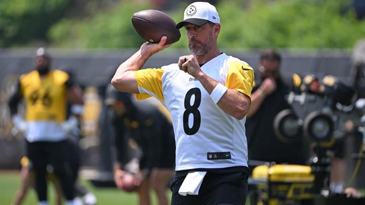 Why Aaron Rodgers will struggle in 2025: QB's ex-teammate says Steelers won't be playoff contenders Why Aaron Rodgers will struggle in 2025: QB's ex-teammate says Steelers won't be playoff contenders
