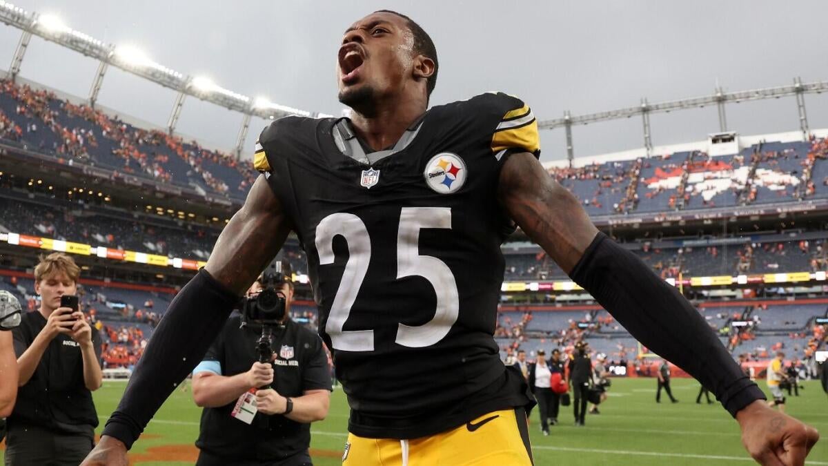 https://sportshub.cbsistatic.com/i/r/2025/06/17/08cc6cff-0d50-40ec-9508-1f1d2811c8df/thumbnail/1200x675/254fabe11891bcf5b38de8c224e2782d/elliott.jpg