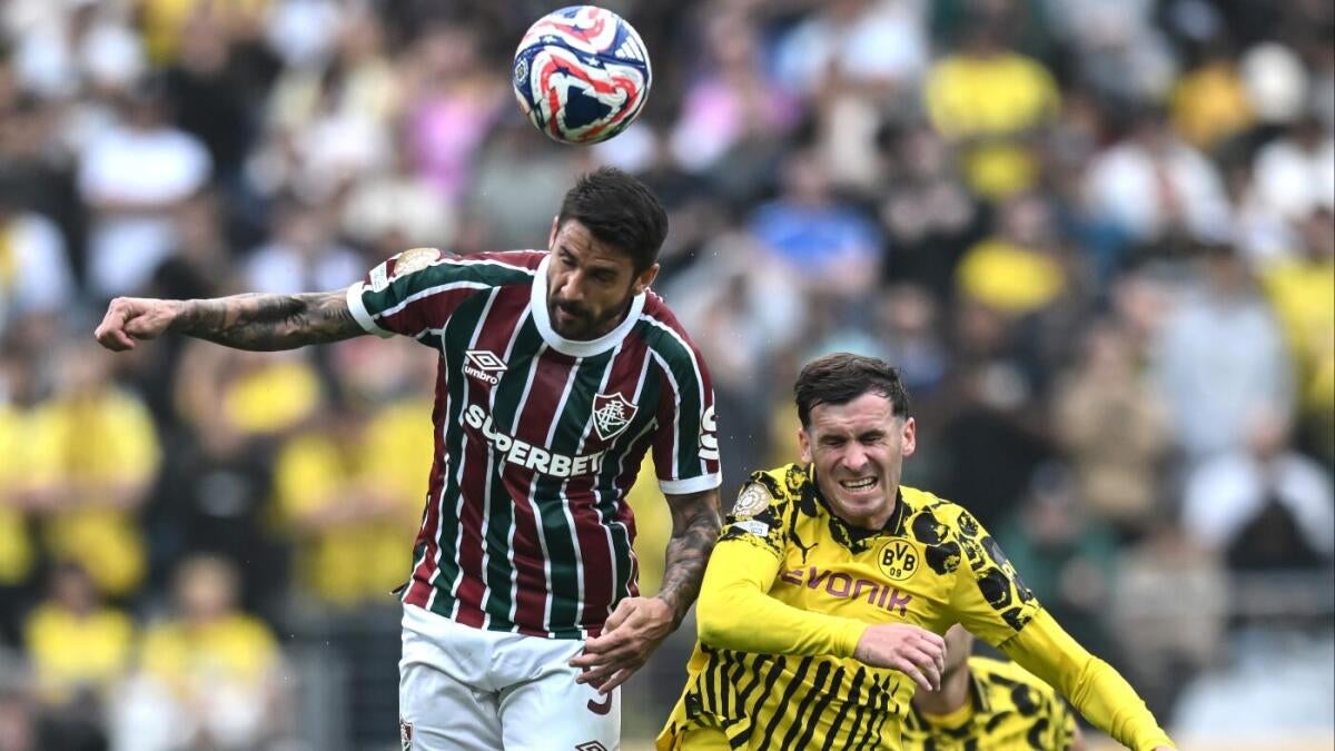 https://sportshub.cbsistatic.com/i/r/2025/06/17/1aa07f98-21ed-470b-90e6-9e6b1cd08ac2/thumbnail/1200x675/afdd5bc5cf94b864d9c60fe9479bd80a/flu.jpg