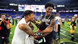 Lamar Jackson urges Ravens to sign ex-Packers CB Jaire Alexander, NFL MVP's former college teammate