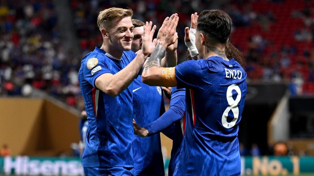 https://sportshub.cbsistatic.com/i/r/2025/06/19/5cc5cec4-a8e3-4626-85e9-81fbcc935aef/thumbnail/1200x675/1ffac360e9d1e5bd15192b35d24eb218/delap-enzo-chelsea-getty-cbs.jpg