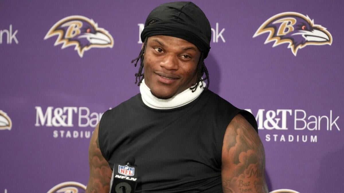 https://sportshub.cbsistatic.com/i/r/2025/06/19/b467c3a7-5a51-4e45-9151-2b15e9f76c44/thumbnail/1200x675/8cedec9b12bf224c9c8f06d1eadee3ba/lamar-jackson-getty.jpg