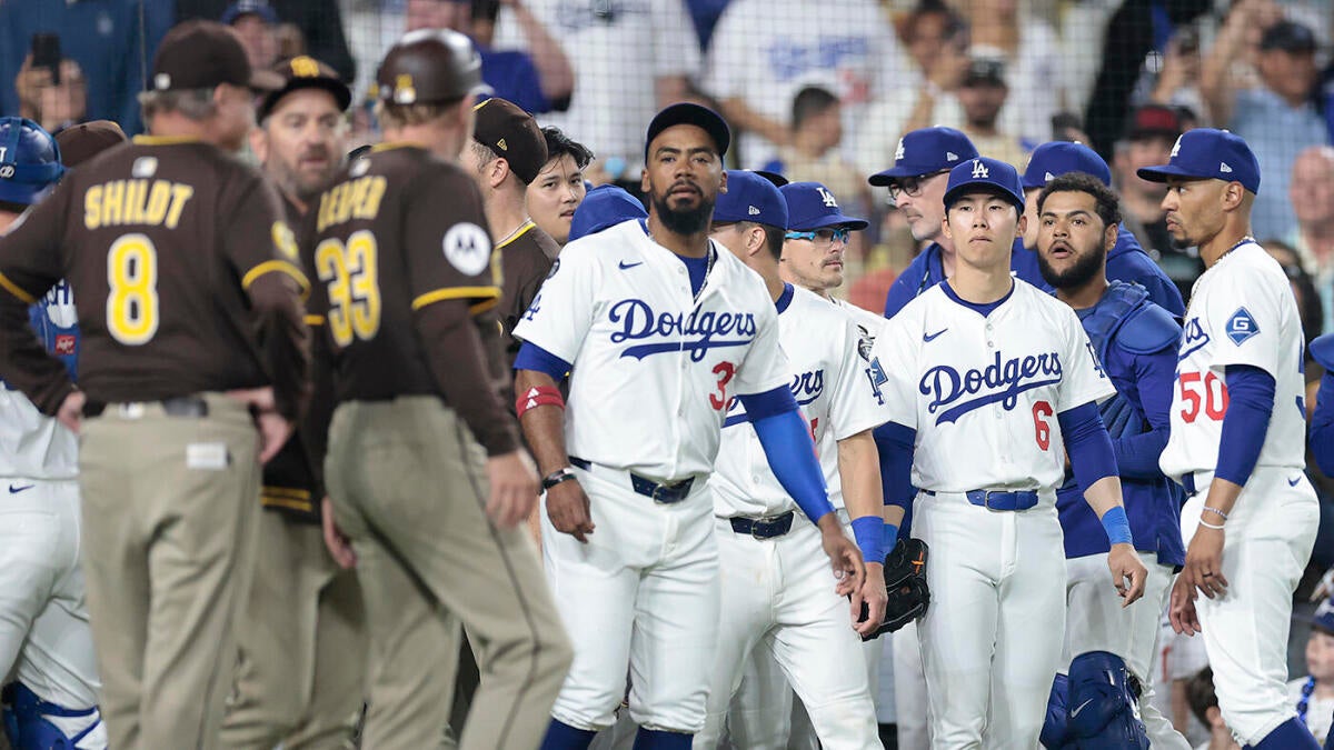 https://sportshub.cbsistatic.com/i/r/2025/06/20/06e55644-97d5-4efe-b499-491f5b1caebf/thumbnail/1200x675/85dd3c928f4c2f73267d455540a73d23/dodgers-padres-benches-clear-g.jpg