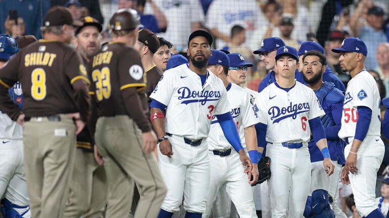 dodgers-padres-benches-clear-g.jpg