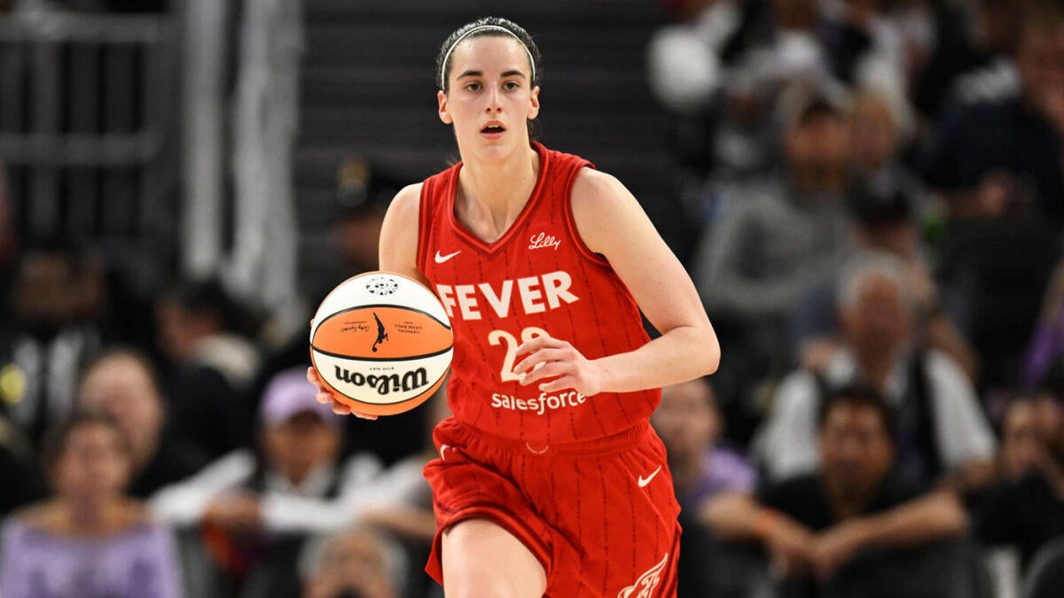 https://sportshub.cbsistatic.com/i/r/2025/06/21/66a5b3f7-6c53-49d8-83d0-783d9407535a/thumbnail/1200x675/b8ec012748a3492b236f7722341c9df5/caitlin-clark-ball.jpg