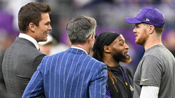Green Bay Packers v Minnesota Vikings