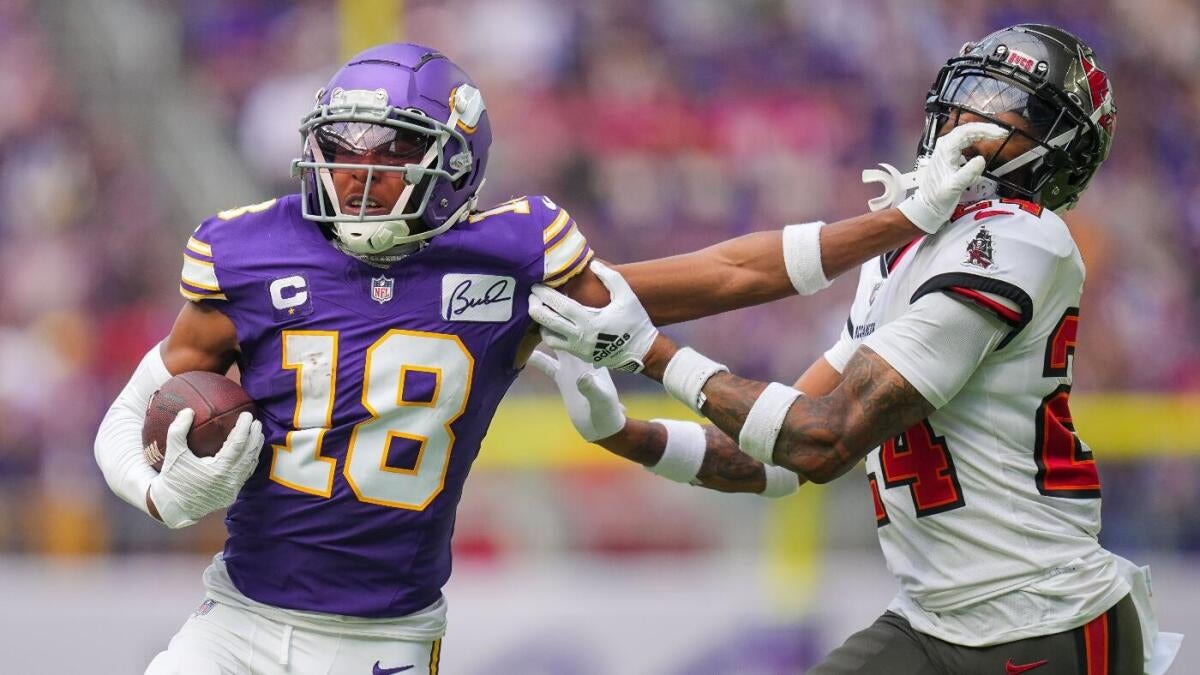 Bears vs Vikings Player Props: Odds, Picks & Alt Lines