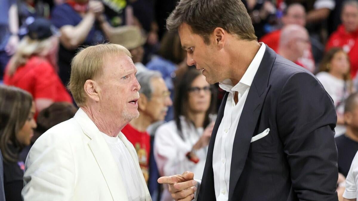 Tom Brady urged Raiders not to sign this veteran QB, plus NFL All-Bargain Team and ranking 10 best offseasons Tom Brady urged Raiders not to sign this veteran QB, plus NFL All-Bargain Team and ranking 10 best offseasons