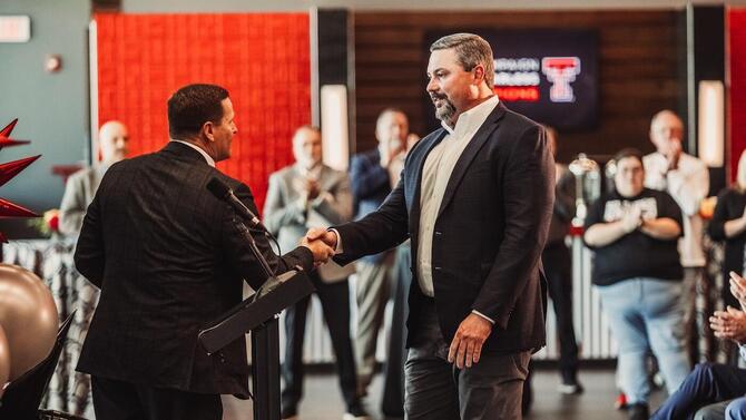 cody-campbell-press-cofnerence.jpg