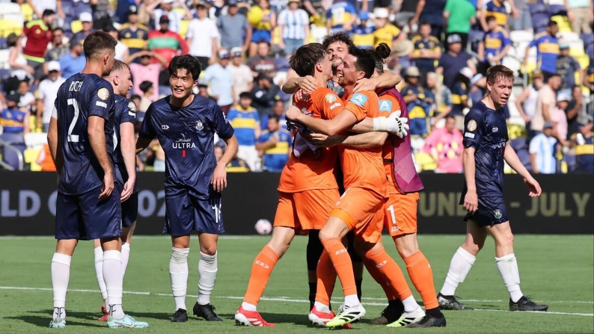 https://sportshub.cbsistatic.com/i/r/2025/06/24/bbc35c39-3bbb-4dd4-8093-a4acf5ebb716/thumbnail/1200x675/134b124cf1a42909a5ff654b84a88f65/aucklandcity.jpg