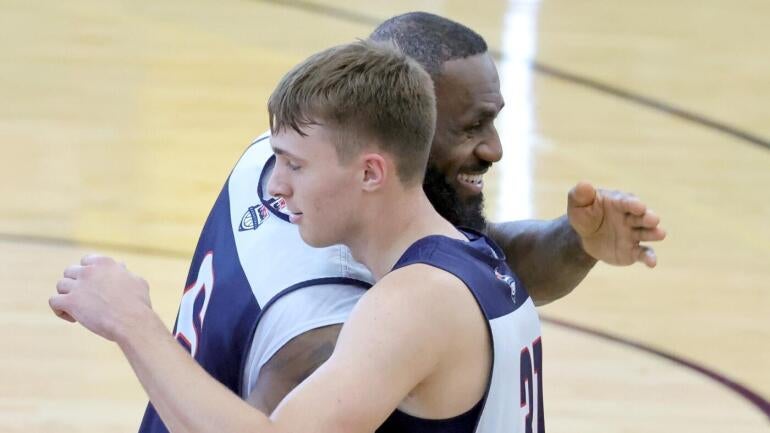 lebron-flagg.jpg