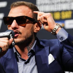 renato-moicano-presser.jpg