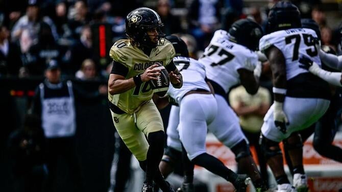 colorado-qb-julian-lews-1.jpg