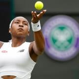 ashleigh-barty-wins-2019-french-open-trophy-1400-gettyimages-1154614499.jpg