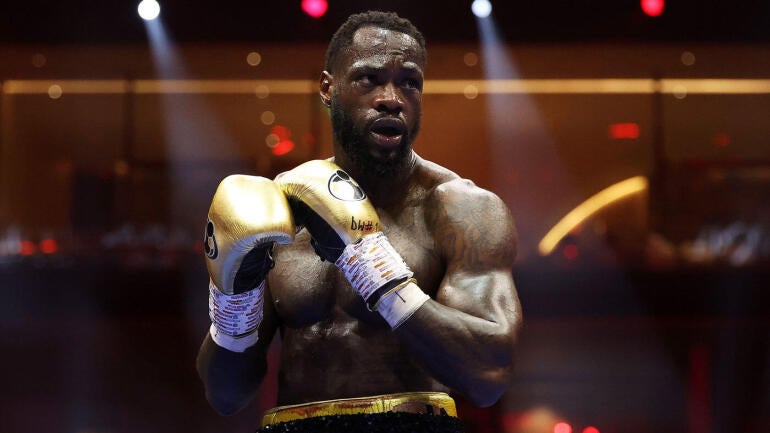 deontay-wilder-gloves-win.jpg
