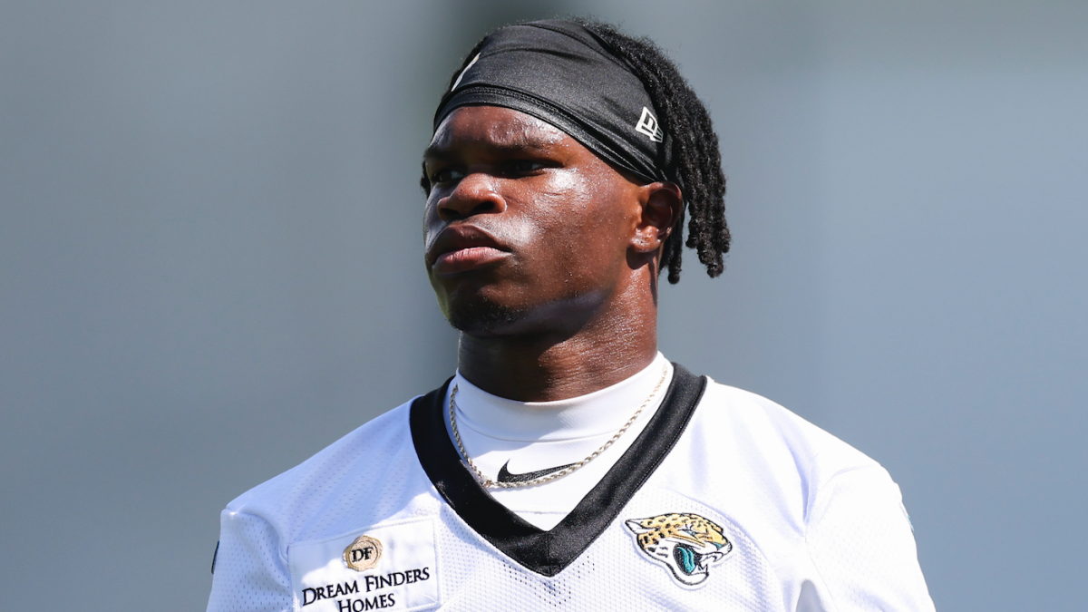 Ex-Super Bowl champion doubts Travis Hunter's two-way NFL stardom, says Jaguars should 'test his armor' Ex-Super Bowl champion doubts Travis Hunter's two-way NFL stardom, says Jaguars should 'test his armor'