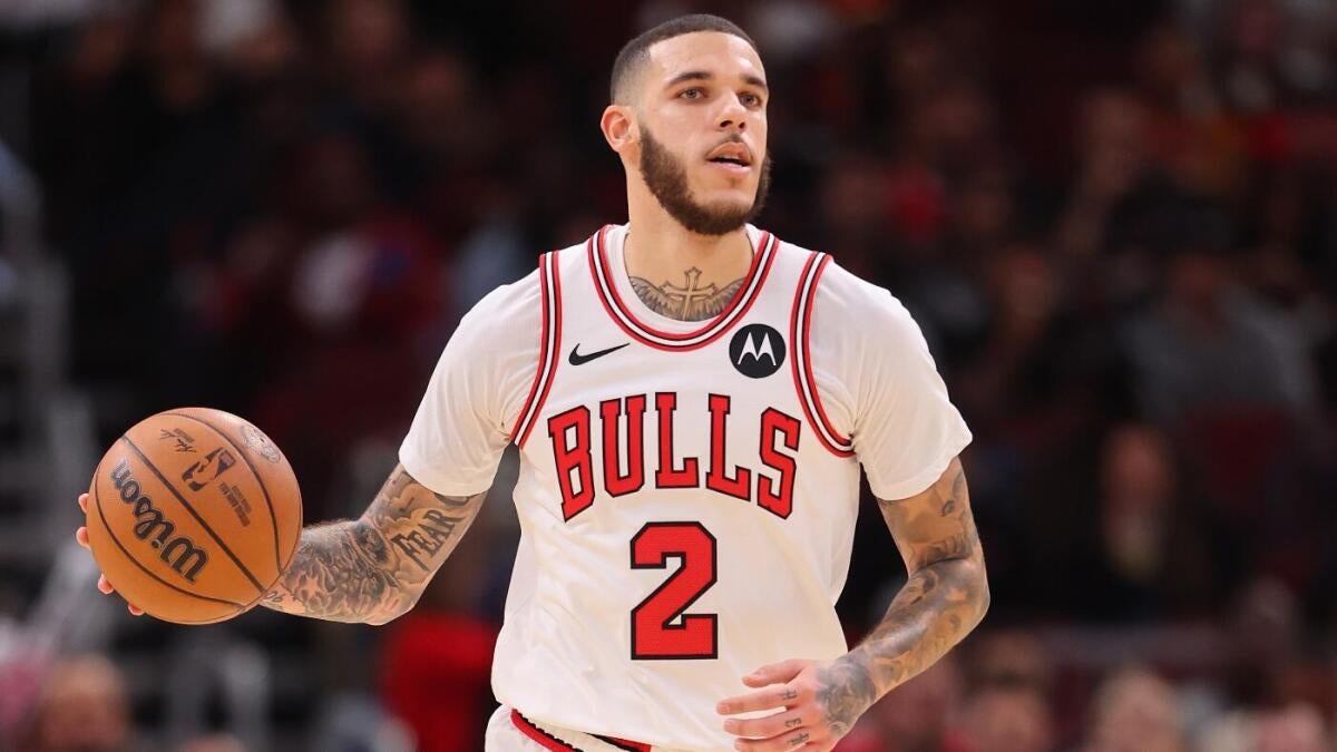 https://sportshub.cbsistatic.com/i/r/2025/06/28/4ae10672-5210-4449-8d92-8a2fc7b0533d/thumbnail/1200x675/d5129942f6e9322e3fe6229340fd229d/lonzo-ball.jpg