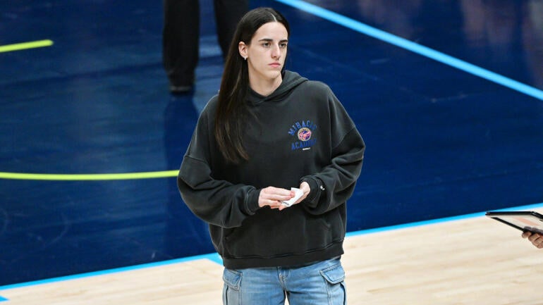 Caitlin-Clark-Sad.jpg