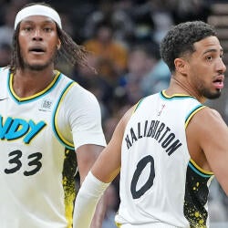 getty-myles-turner-tyrese-haliburton.jpg