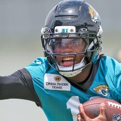 getty-travis-hunter-jaguars.jpg