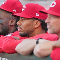 getty-elly-de-la-cruz-hunter-greene-reds.jpg