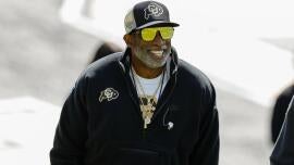 O dilema do quarterback de Deion Sanders e o retorno de Rich Rodriguez para West Virginia estão entre as histórias do Big 12 Media Days de 2025