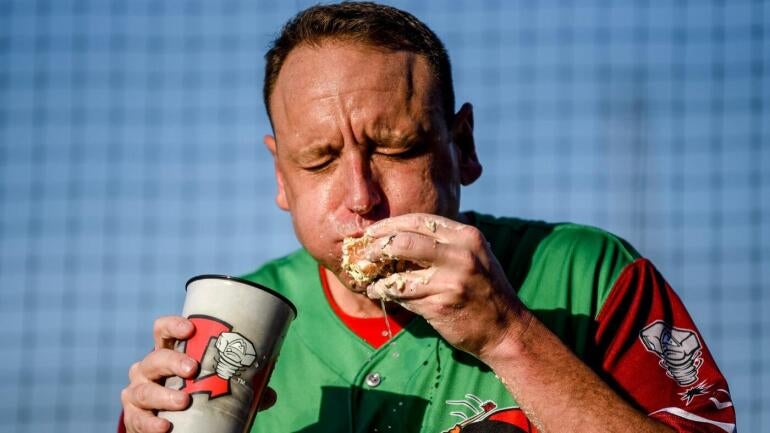 joeychestnut.jpg