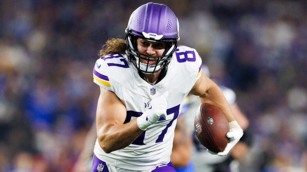 Fantasy football rankings 2025: Sleepers, busts, breakouts by NFL model that projected C.J. Stroud's down year