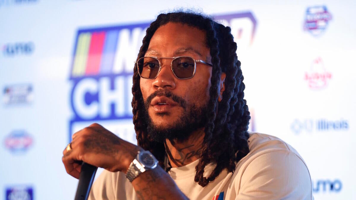 Derrick Rose reacts to Knicks firing Tom Thibodeau, says his longtime coach is in 'good spirits' - CBSSports.com