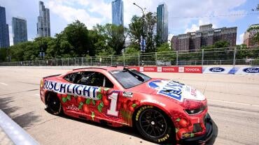 Martin Truex Jr NASCAR Cup Series 2021