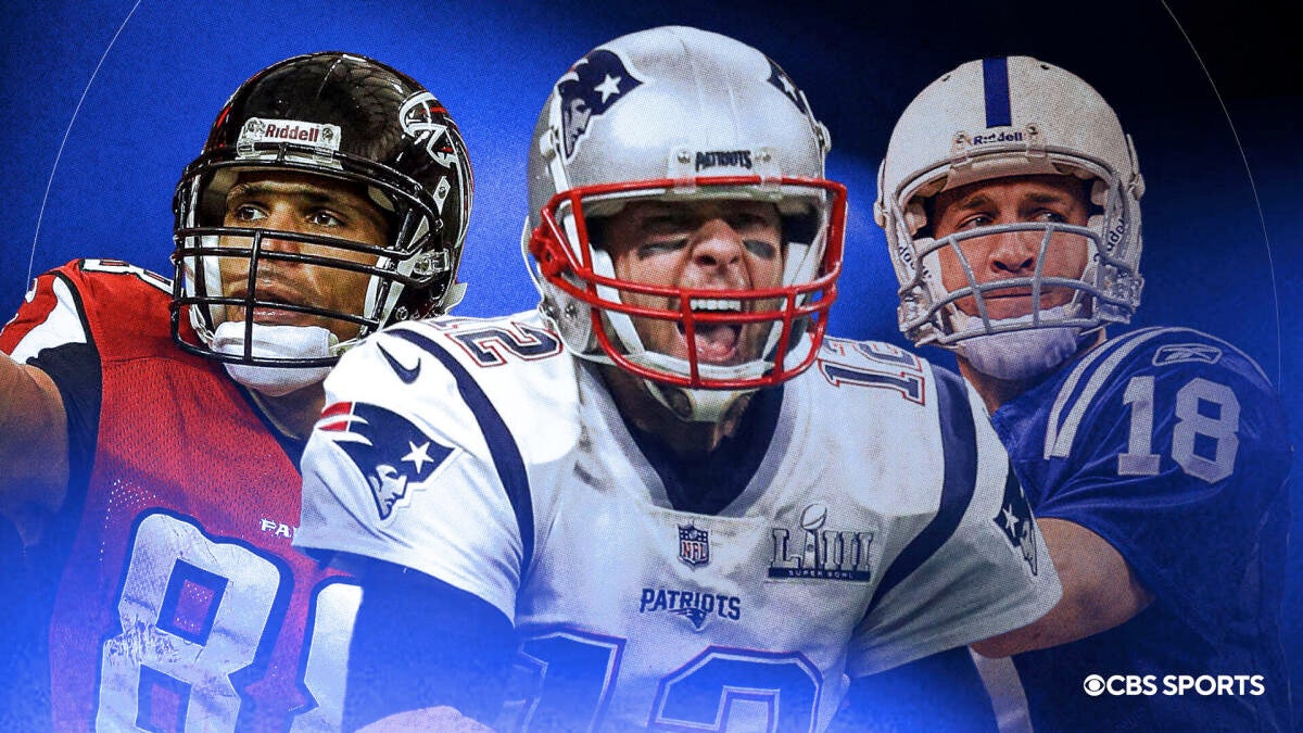 NFL All-Quarter Century Offensive Team: Tom Brady, Peyton Manning headline list; Aaron Rodgers misses cut NFL All-Quarter Century Offensive Team: Tom Brady, Peyton Manning headline list; Aaron Rodgers misses cut