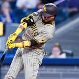 arraez-getty.png