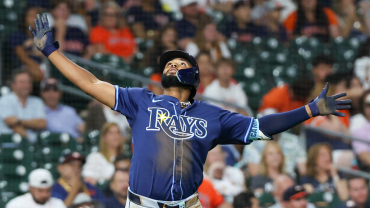 acuna-getty.png