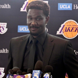 ayton-lakers-getty.png