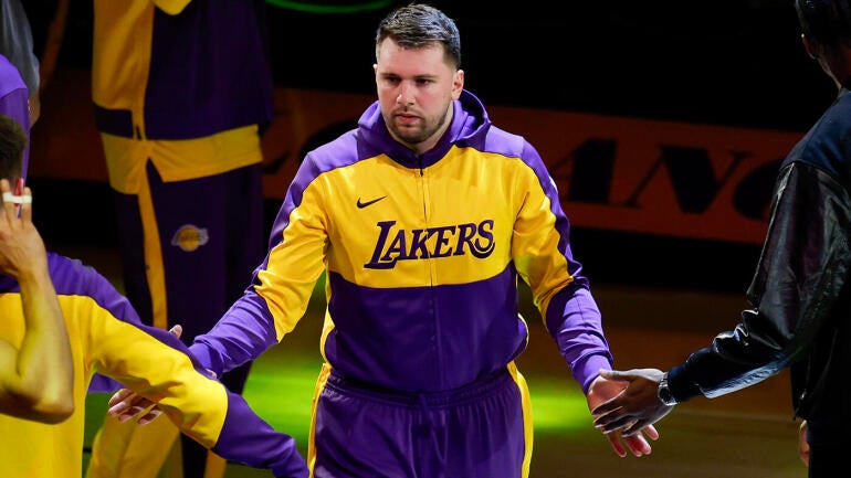 luka-doncic-lakers-g.jpg